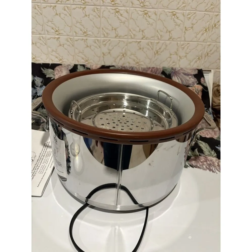 All-Clad 5qt Crock Base and lid ONLY *NO CROCK